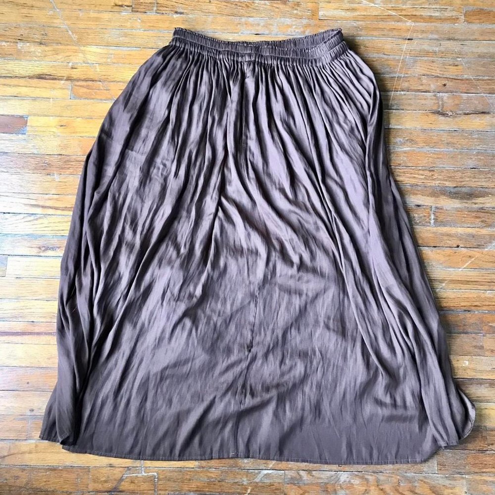 UNIQLO Pleated Midi Skirt with Lining, Size M